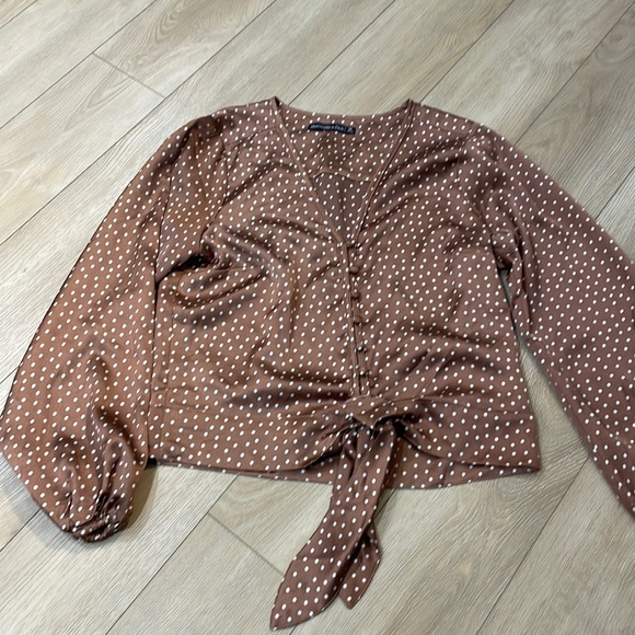 Abercrombie and Fitch polka dot, long sleeve button up, size M - Picture 1 of 3